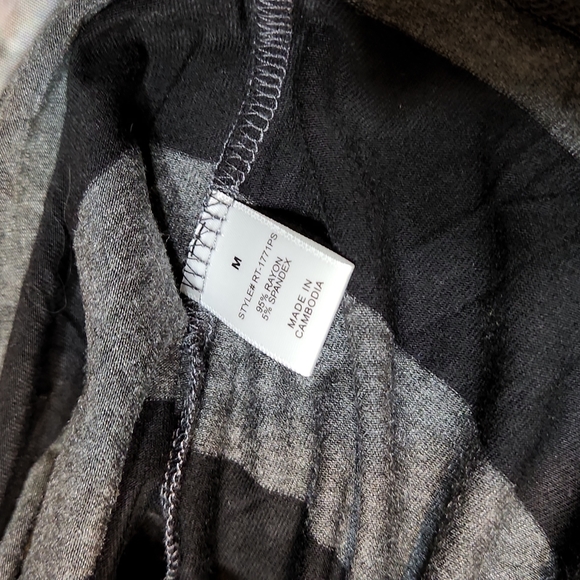 Zenana tunic Size M - Picture 6 of 8